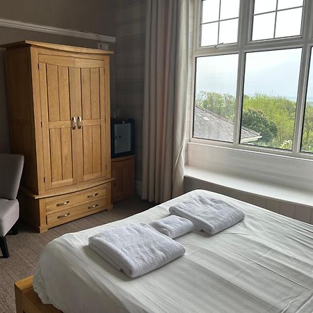 Broadway House Bed and Breakfast Laugharne Eksteriør billede