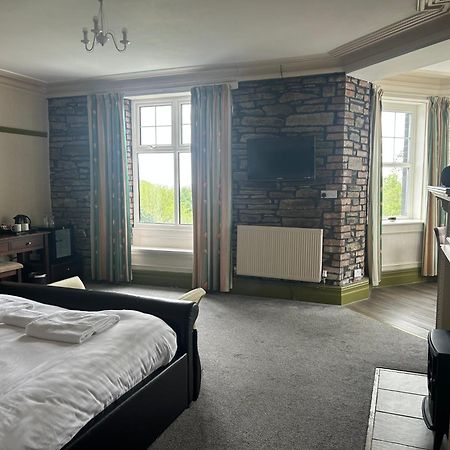 Broadway House Bed and Breakfast Laugharne Eksteriør billede
