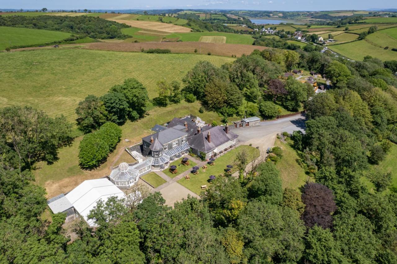 Broadway House Bed and Breakfast Laugharne Eksteriør billede